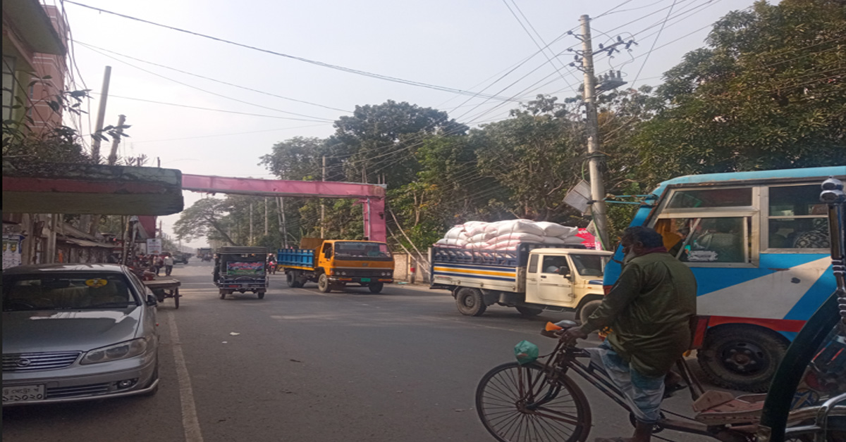 মাদারীপুরে বিএনপির ডাকা সকাল-সন্ধ্যা হরতাল টিলাঢালাভাব পালিত